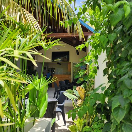 Dhigurah Dhonveli Boutique Hotel Kültér fotó